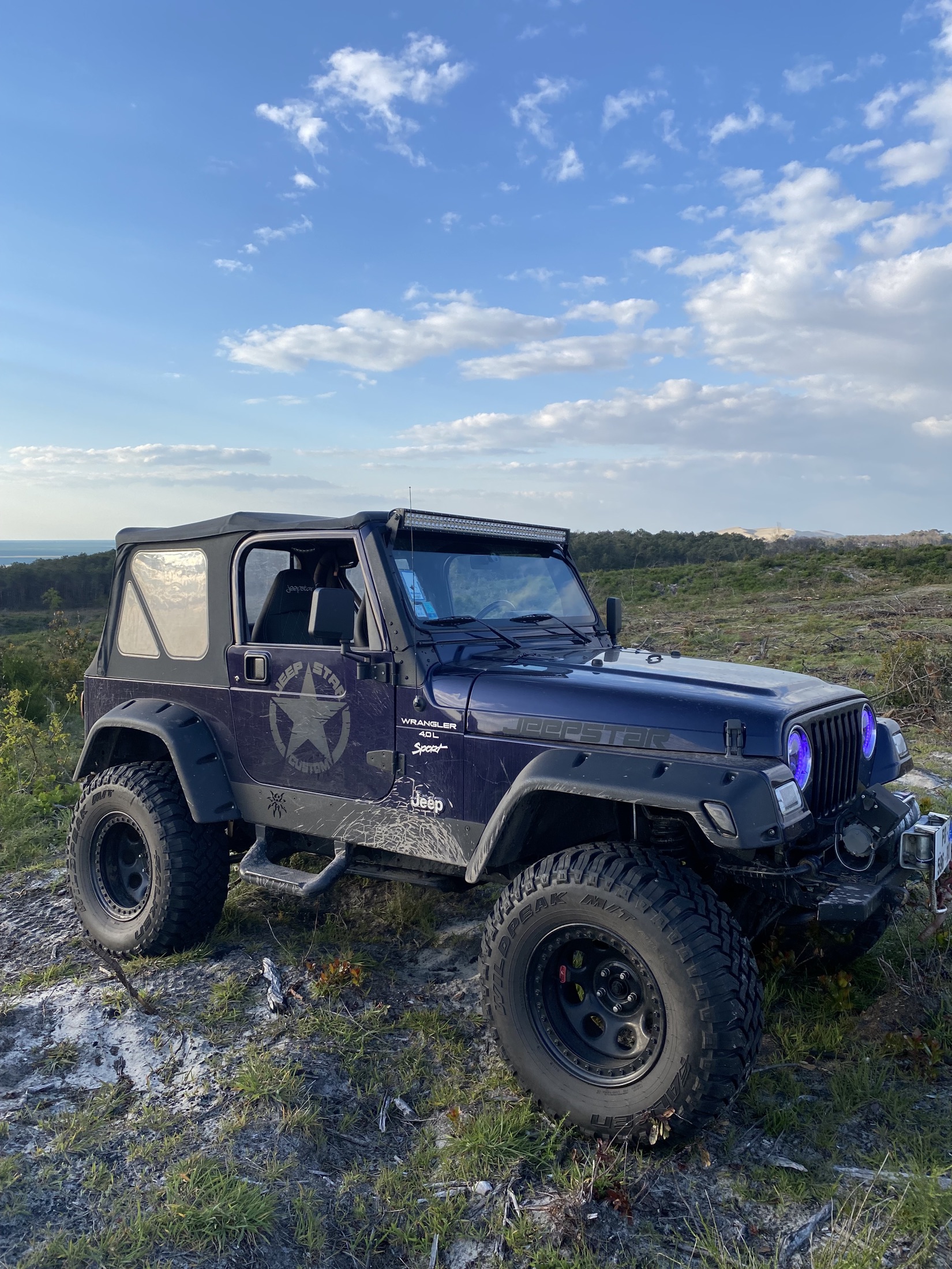 Jeep overlanding